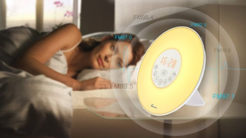 Luz despertador Vansky, $24 con cĂłdigo YUMCIIOB